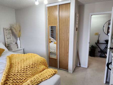 For Lease - 729 Deveron Crescent Unit# 304, London South, Ontario - Photo 3