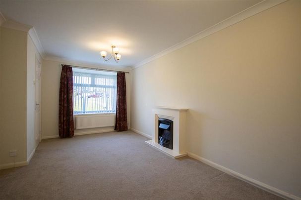 2 bedroom bungalow to rent - Photo 1
