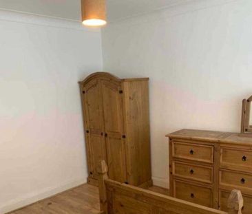 Durnsford Road, Bounds Green, N11 - Photo 3