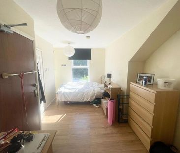 4 bedroom house share to rent - Photo 3