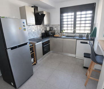 Location Appartement 2 pièces 50m² LA POSSESSION 97419 - Photo 4