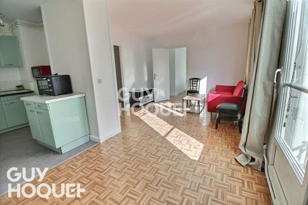 LOCATION : appartement F2 (46 m²) à VITRY SUR SEINE - Photo 2