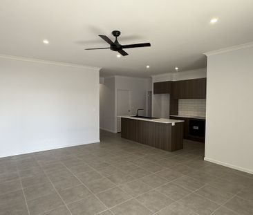 13 Dover Street, Spring Mountain QLD 4300 - House For Rent | Domain - Photo 2