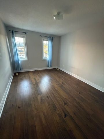 For Lease - 1063 Warby Trail, Newmarket, Ontario - Photo 3