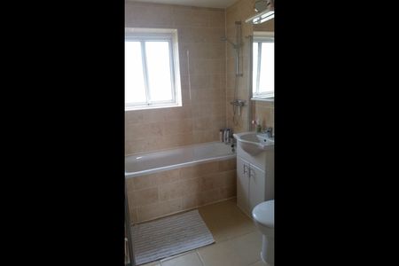 1 Bed Flat, Albert House, SE8 - Photo 5