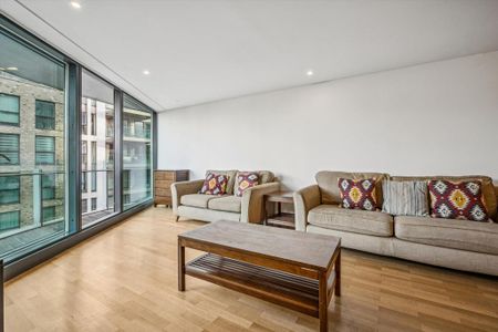 3 bedroom flat to rent - Photo 2