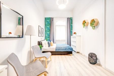 Akácfa utca - Fotó 3