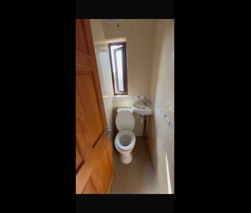 3 Bed Detached House, Sandringham Road, IG11 - Photo 4