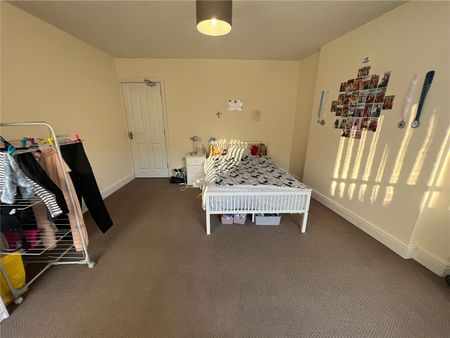 Caernarfon Road, Bangor, Gwynedd, LL57 - Photo 3