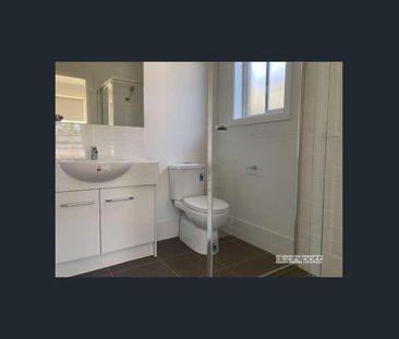 Modern Living in Valley View! - Photo 5