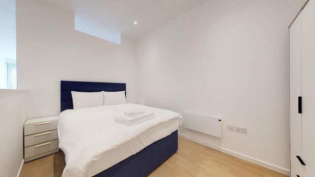 Studio to rent - Photo 1