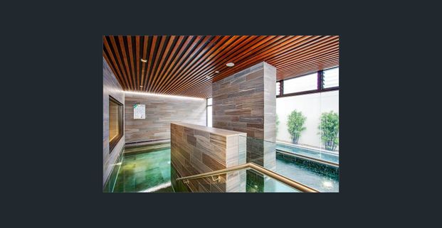 Stylish Urban Living in Zetland - Photo 1