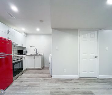 For Lease - 22 Vandervoort Drive Unit# Bsmt, Richmond Hill, Ontario - Photo 5