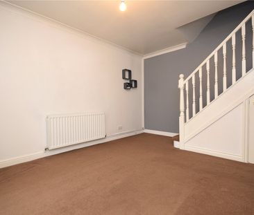 7, Martin Close, Morley, Leeds, West Yorkshire, LS27 8WF - Photo 6