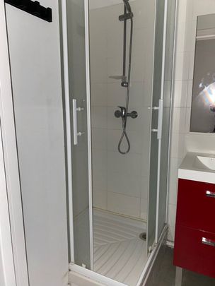 Location Appartement 1 pièce 25m² ANGOULEME 16000 - Photo 1
