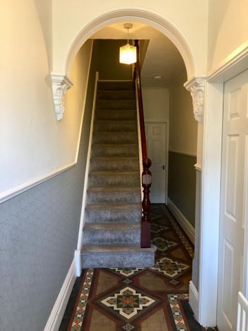 Room 4, 311 Princes Road, Stoke-on-Trent, ST4 - Photo 4