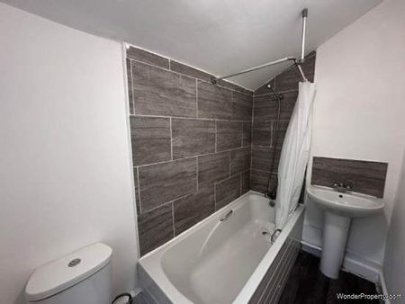 3 bedroom property to rent in Grimsby - Photo 4