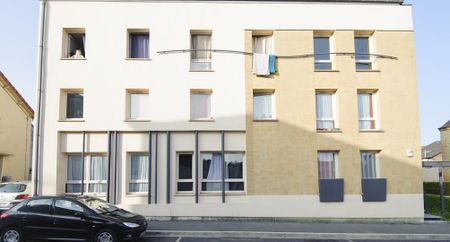 À CHARLEVILLE MEZIERES - Photo 5