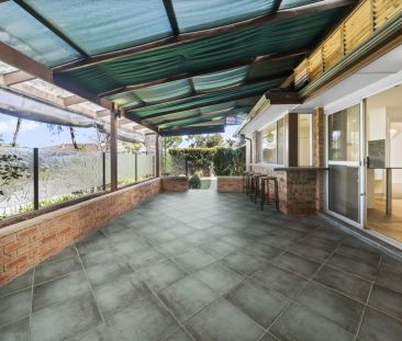 Highly Desirable Family Home In Prime Suburb - Photo 4