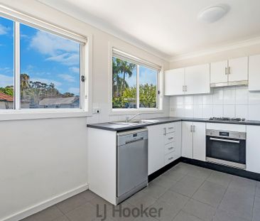 GRANNY FLAT INCLUDING WATER AND INTERNET USAGE - Photo 3