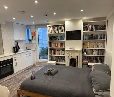 Studio Flat, Cross Green Lane, LS9 - Photo 1