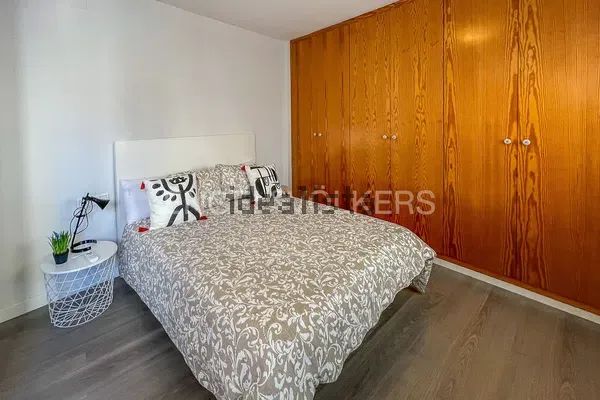 Alquiler de piso en Plaza de los Ciegos - Photo 1