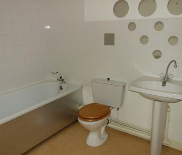 Location Appartement 2 pièces 48m² - Photo 2