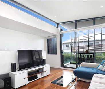 2/5 Stillman Street, - Photo 1