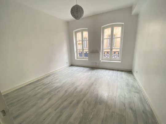 Appartement 2 pièce(s) 1 chambre(s) 64 m² - Photo 1