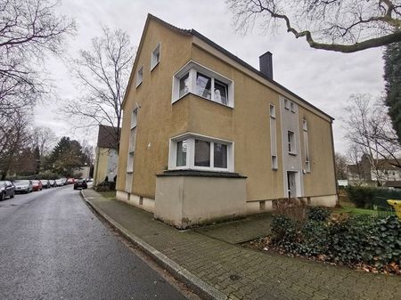 Zuhause fühlen: günstig geschnittene 2-Zi.-Whg. - Foto 2