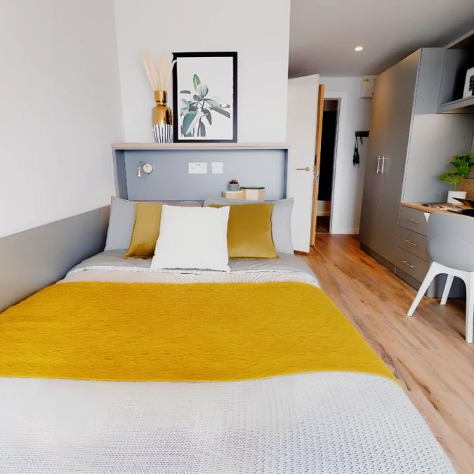 Penthouse Studio - Photo 1
