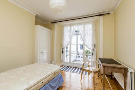 5 bedroom terraced house to rent - Photo 5