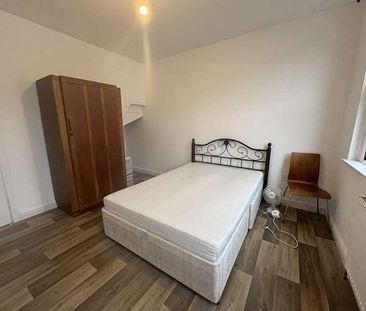 Myrtle Road, Hounslow, TW3 - Photo 4