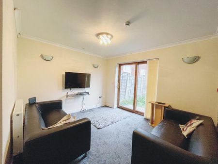 1 bedroom property to rent - Photo 3