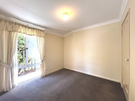 Beautifully Presented Family Home For Rent - Photo 4