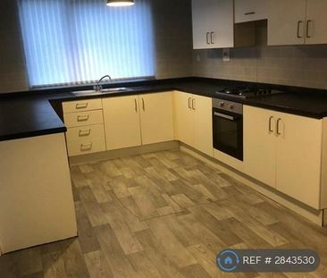 3 bedroom terraced house to rent - Photo 2