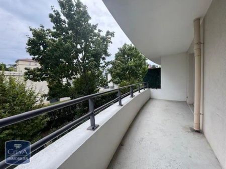 Appartement à louer 3 pièces 67.35m² - Photo 2