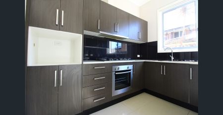 2 Bedroom Single Storey home in the Heart of Kellyville Ridge - Photo 2