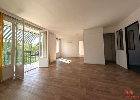Location Appartement 5 pièces 84m² - Photo 4