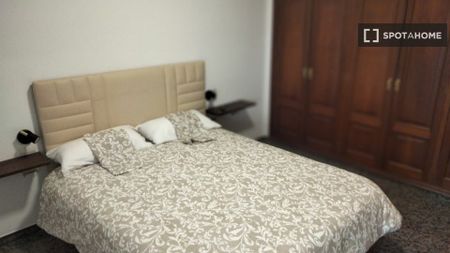 santa_cruz_de_tenerife, Canary Islands 38107 - Photo 4