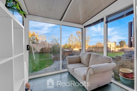 3 bed semi-detached house to rent in Warmsworth, Doncaster, South Yorkshire, DN4 - Photo 4