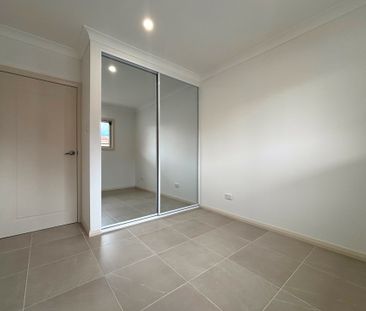 Modern, Stylish & Private! - Photo 6