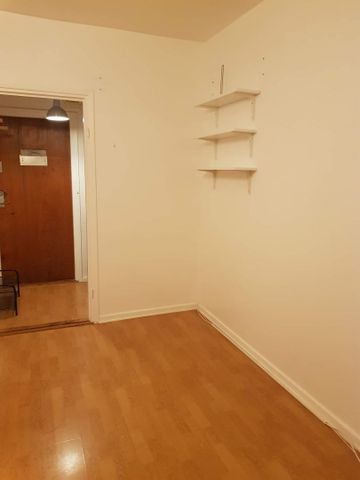 Råsundavägen, Solna - Photo 4