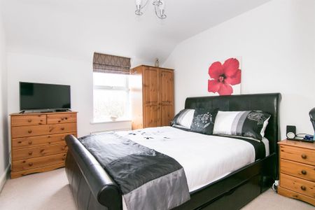 The Ridings, Prenton - Photo 3