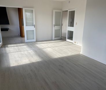 Appartement 43.61 m² - 1 pièce - Fontenay-Le-Fleury (78330) - Photo 5