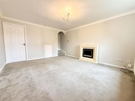 2 bedroom semi-detached house to rent - Photo 2