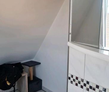 2-Zimmer-DG-Wohnung in Bad Salzuflen-Schötmar mit Einbauküche - Photo 4