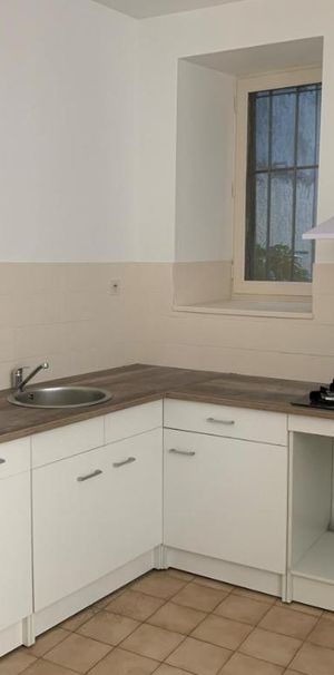 PIERRELATTE - APPARTEMENT F2 RDC - Photo 1