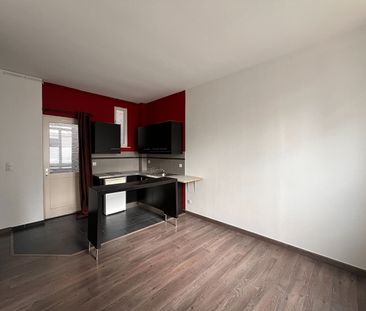 Location Appartement 3 pièces 46m² LILLE 59000 - Photo 3