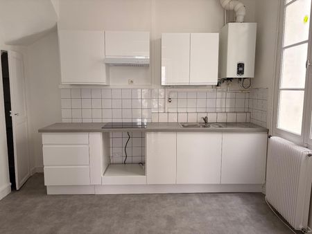 Location Appartement 4 pièces 120m² BORDEAUX 33000 - Photo 3
